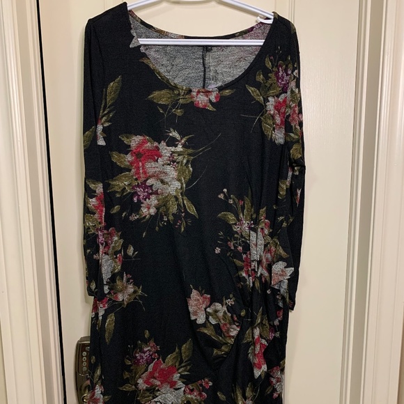 George Black Flower Dress - Picture 1 of 5